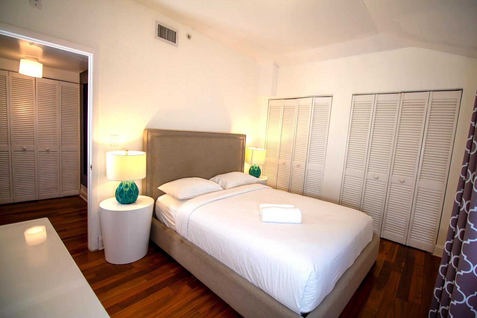 Hispaniola Apartments Part Of The Oasis Casita Collection Miami Beach Extérieur photo