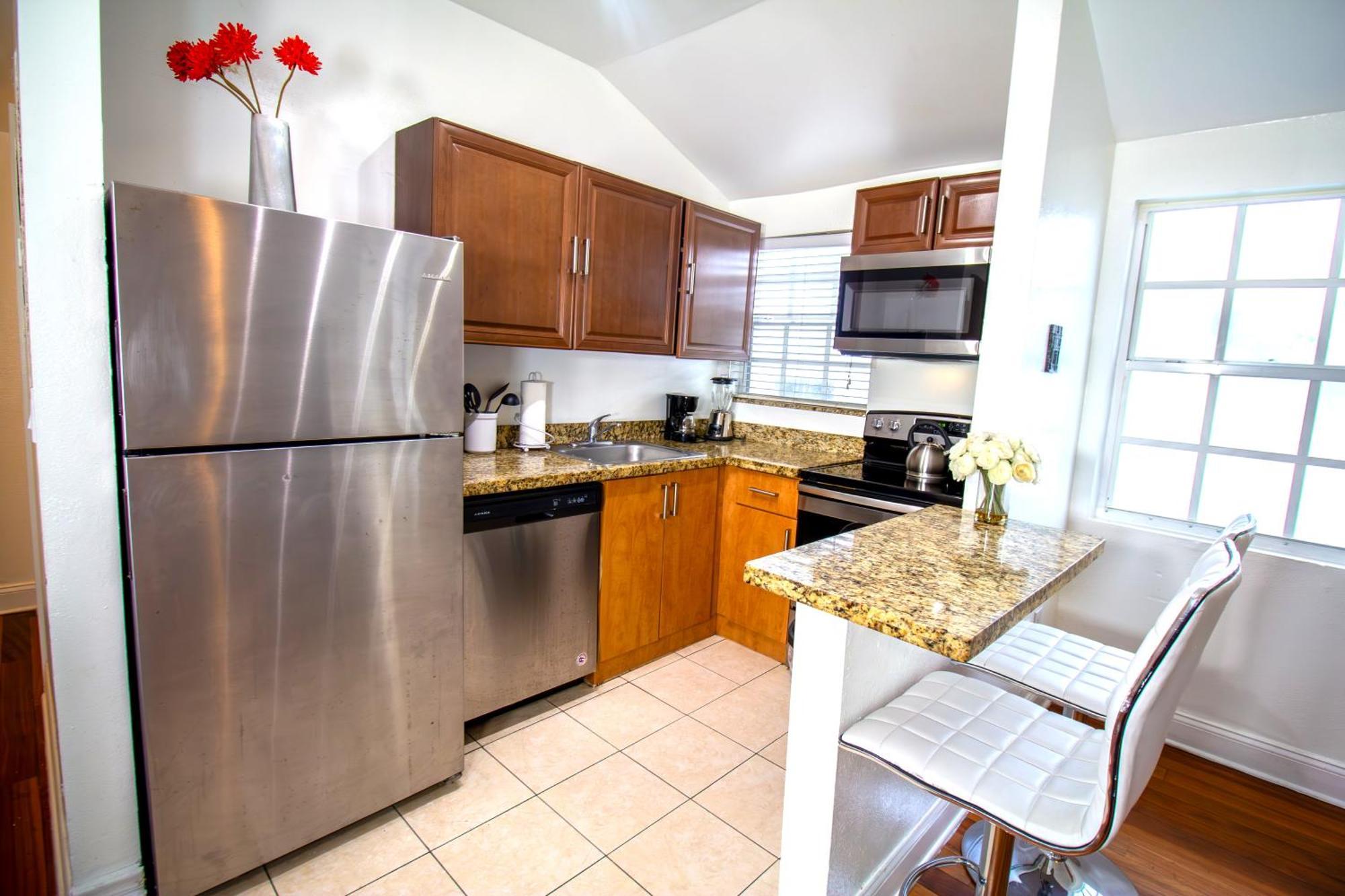 Hispaniola Apartments Part Of The Oasis Casita Collection Miami Beach Extérieur photo