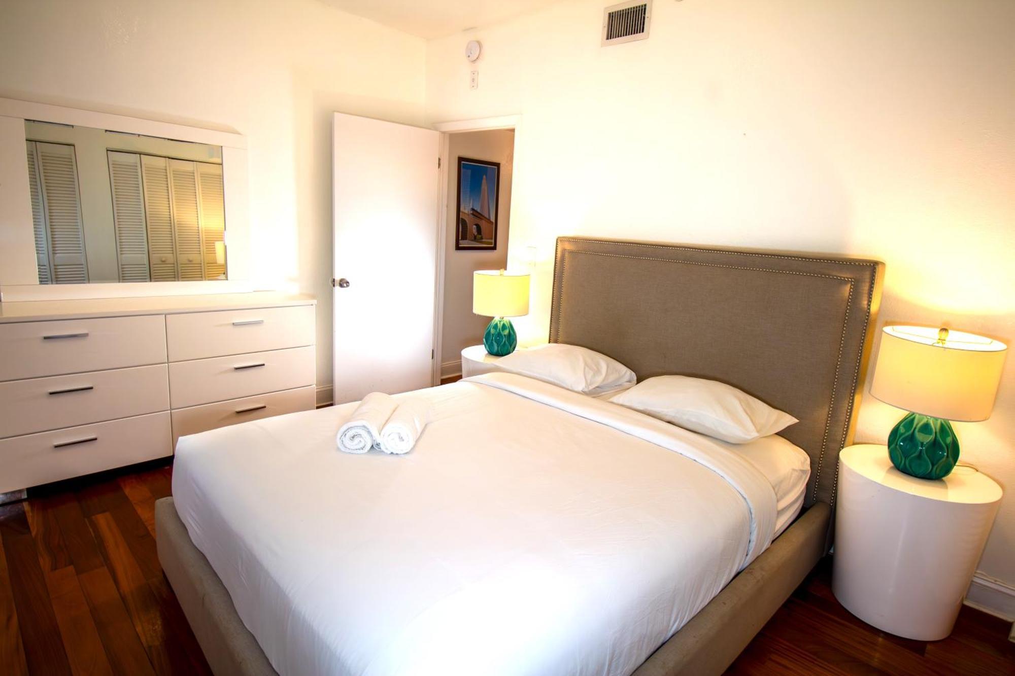 Hispaniola Apartments Part Of The Oasis Casita Collection Miami Beach Extérieur photo