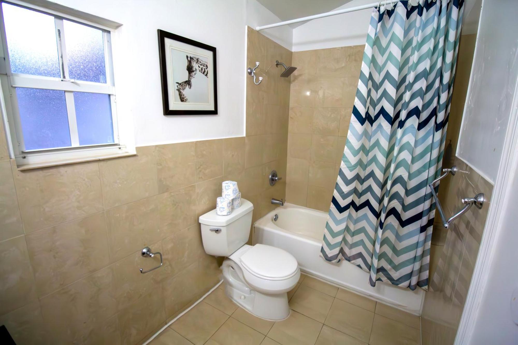 Hispaniola Apartments Part Of The Oasis Casita Collection Miami Beach Extérieur photo