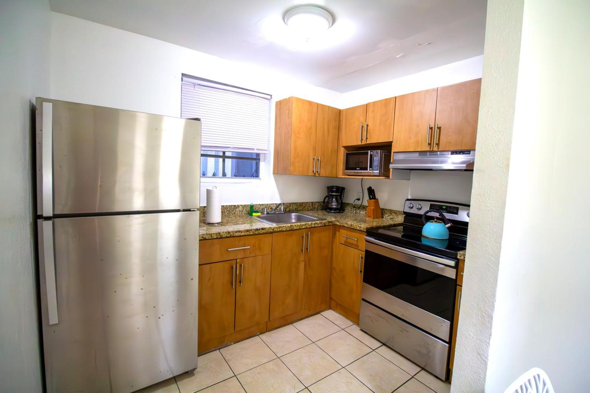 Hispaniola Apartments Part Of The Oasis Casita Collection Miami Beach Extérieur photo